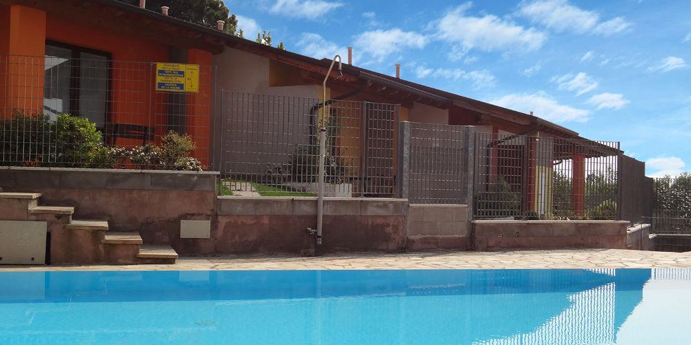 Borgo Blu Poggio Aparthotel Lazise Exteriör bild