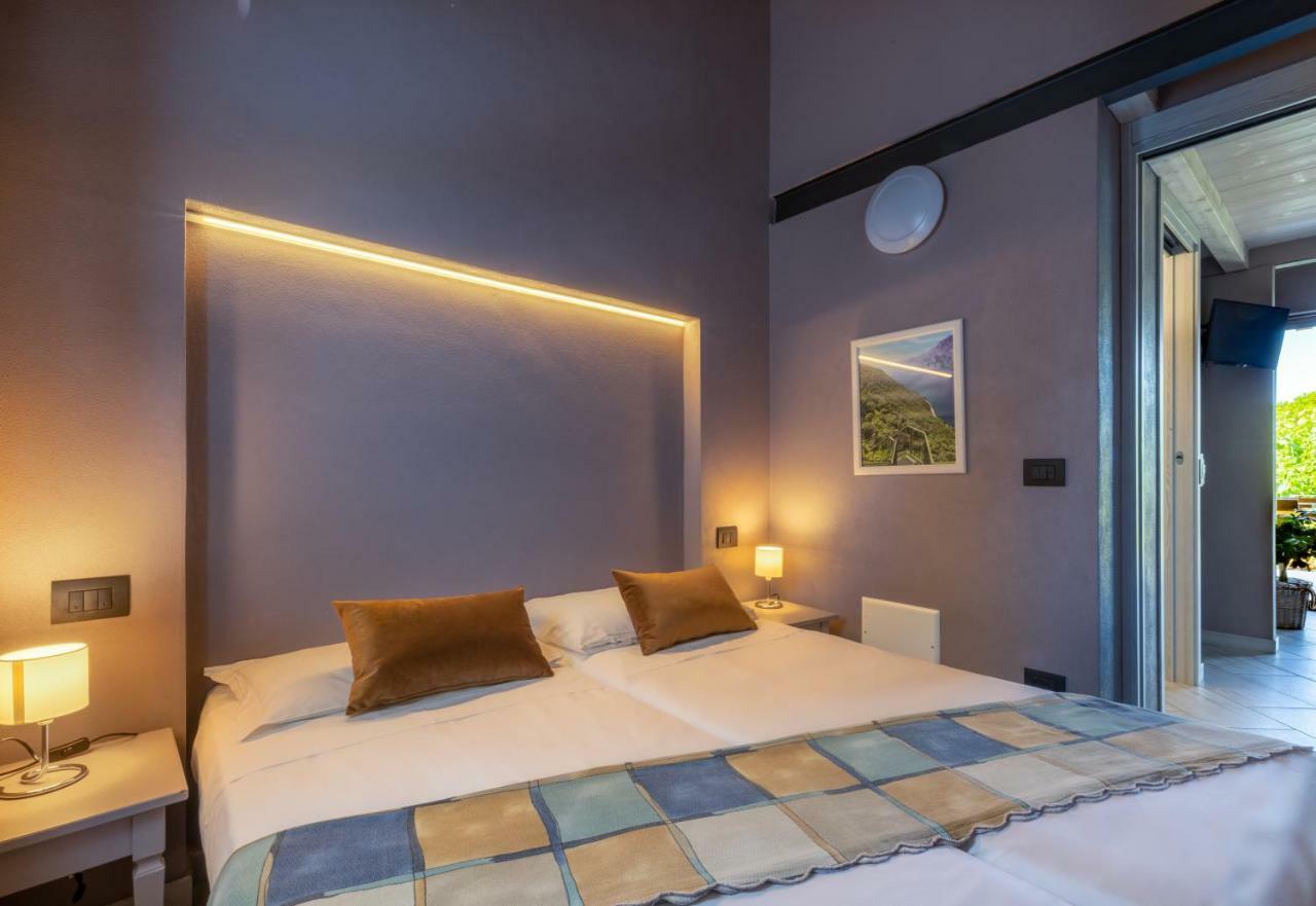 Borgo Blu Poggio Aparthotel Lazise Exteriör bild