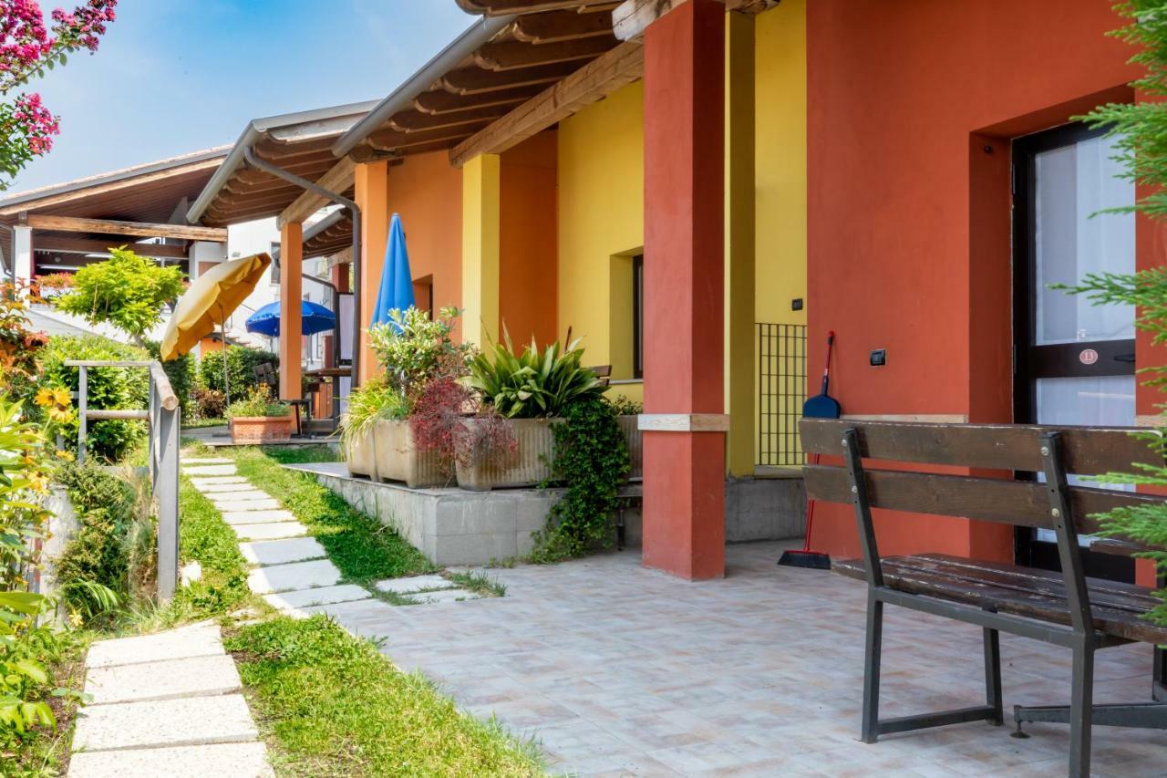 Borgo Blu Poggio Aparthotel Lazise Exteriör bild